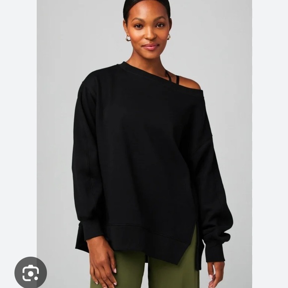 Fabletics EUC XS OVERSIZED Top - Picture 5 of 11